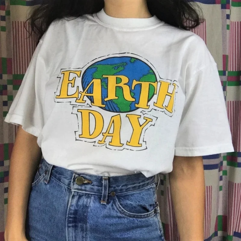 Gym T-ShirtsWomen's Earth Day Theme Graphic T-shirt